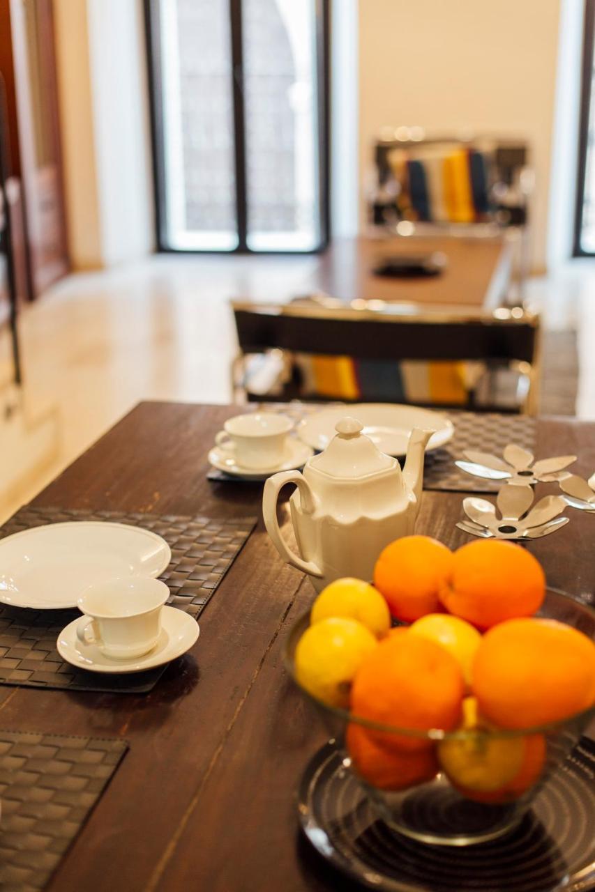 Apartamento Plaza del Buen Suceso ( Wifi, terraza, Parking )