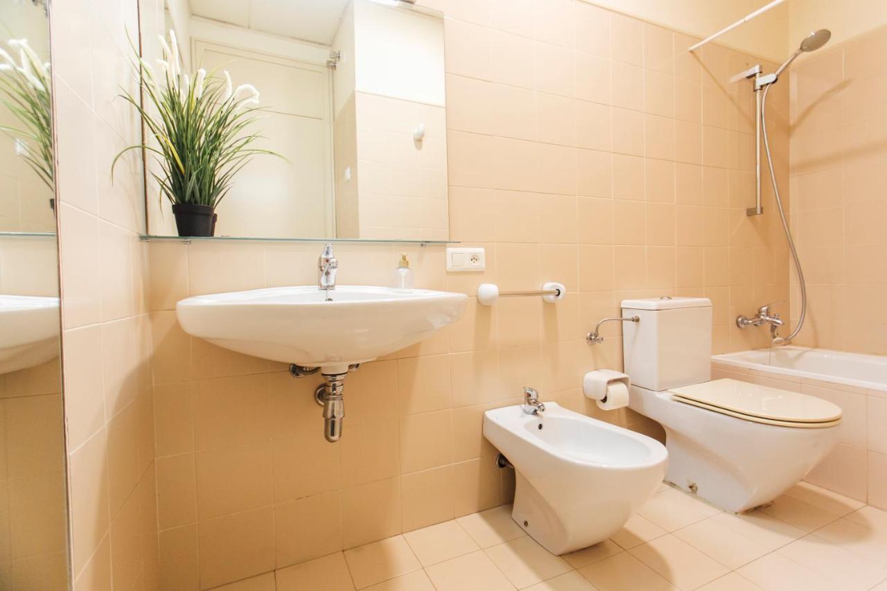 Apartamento Plaza del Buen Suceso ( Wifi, terraza, Parking ) Sevilla