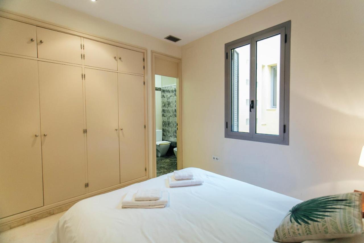 Apartamento Plaza del Buen Suceso ( Wifi, terraza, Parking ) Sevilla